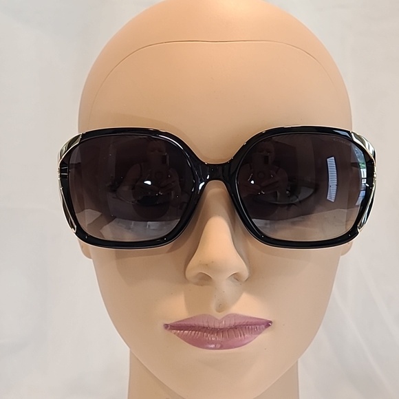 Coach Accessories - Coach Black Oversized Sunglasses